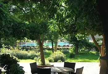 Serendip Select Szálloda