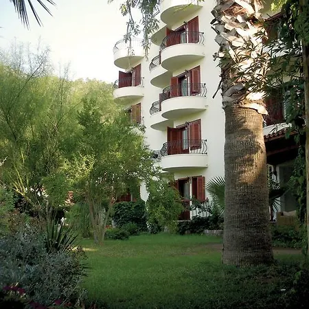 Serendip Select Szálloda Turunc